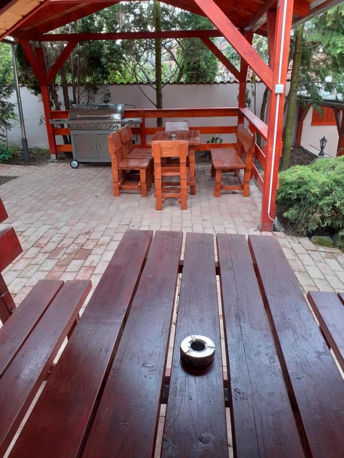 Flamingo Vendeghaz Bed & Breakfast Eger Exterior photo