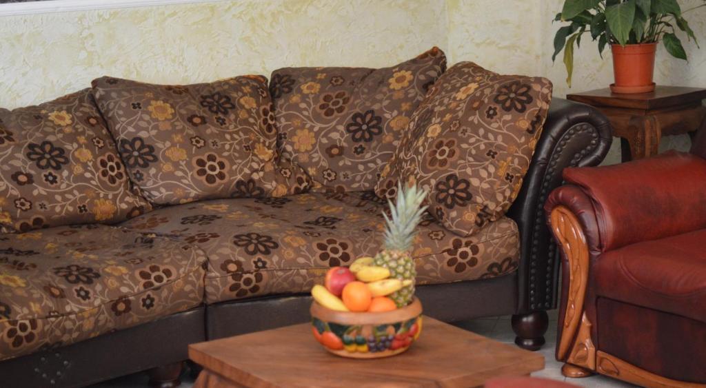 Flamingo Vendeghaz Bed & Breakfast Eger Exterior photo